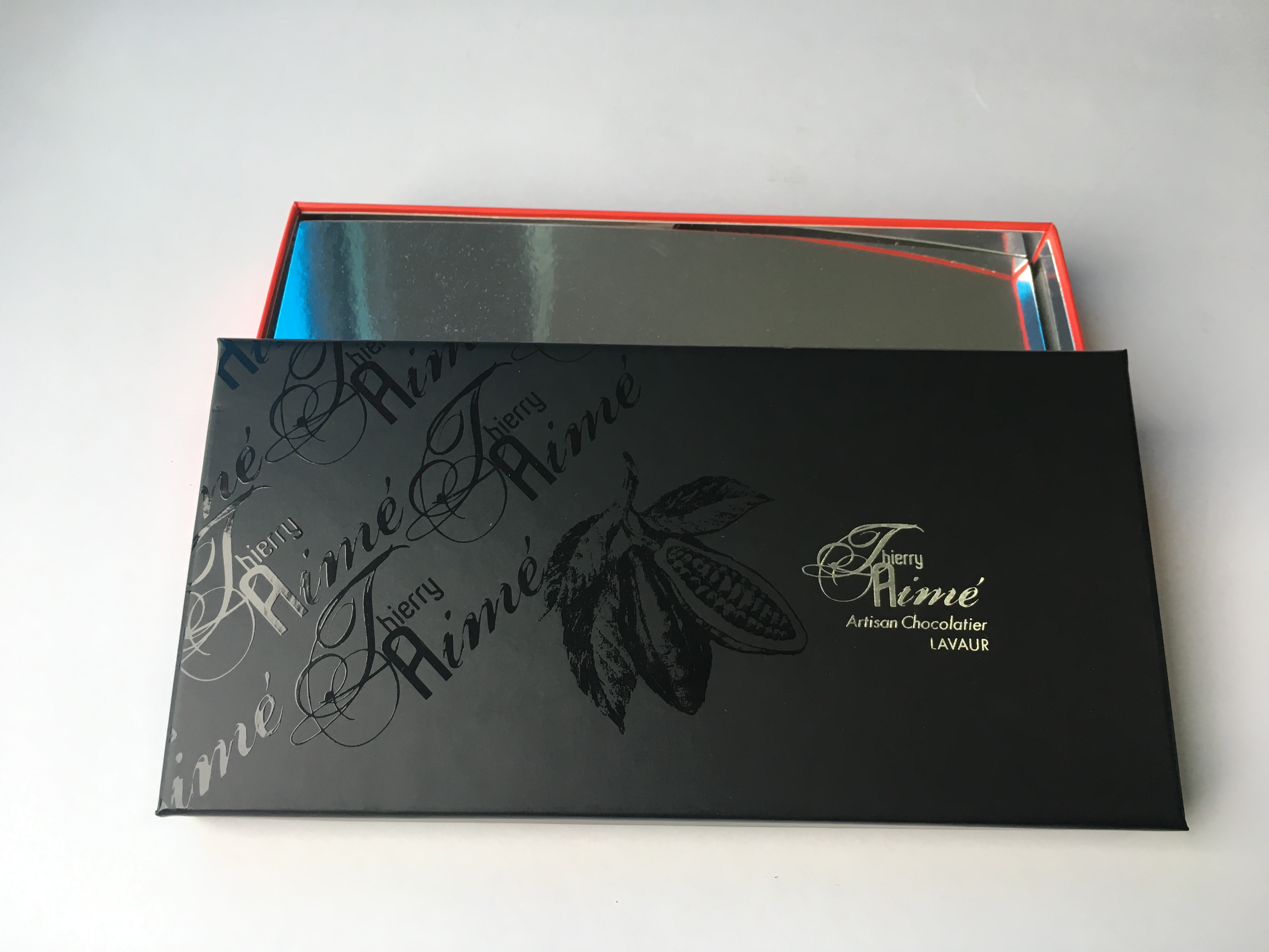 Custom Logo Printed Cardboard Rigid Paper Packaging Packing Choclate Box