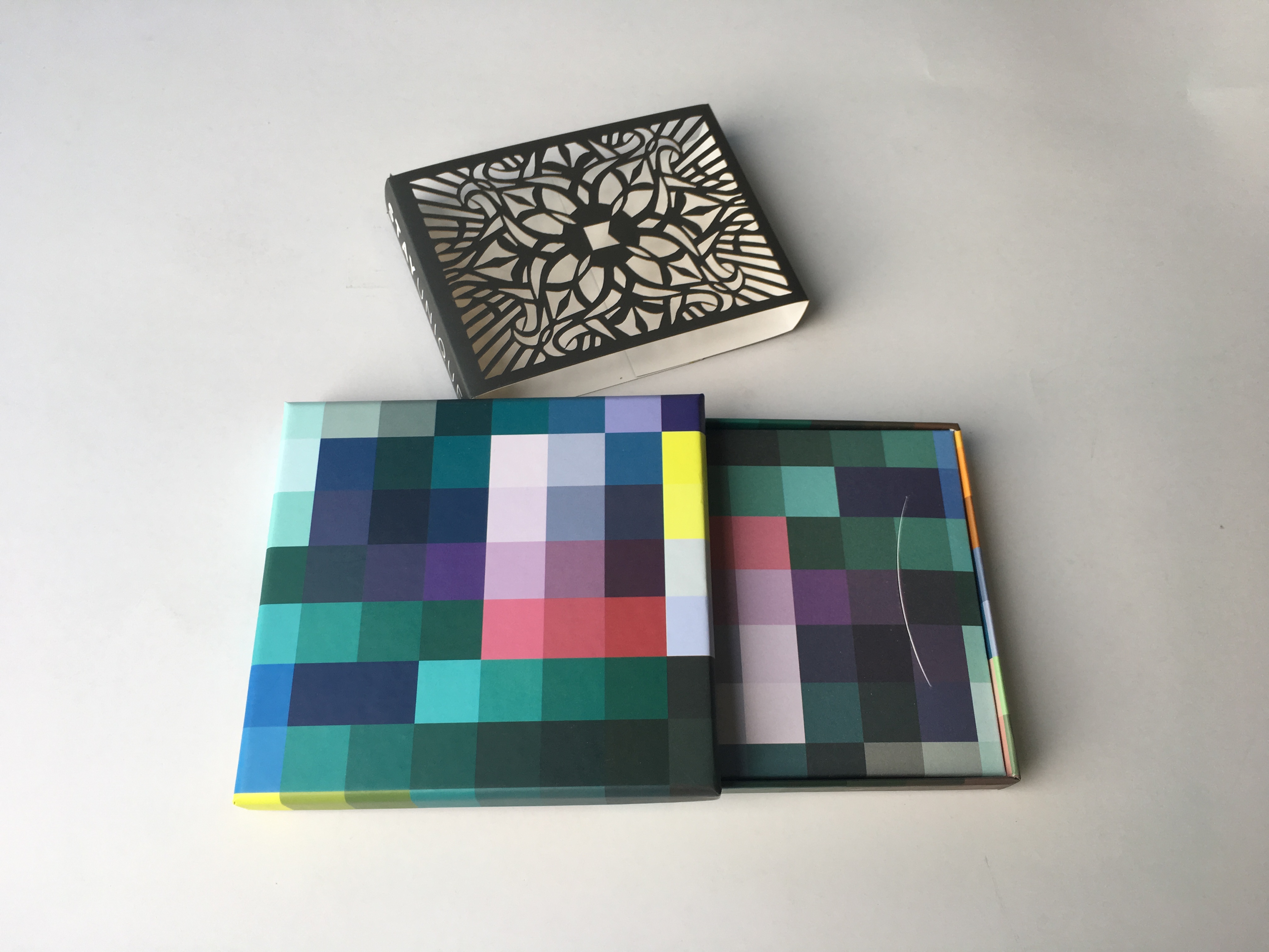Custom Logo Printed Cardboard Rigid Paper Packaging Packing Gift Card Box
