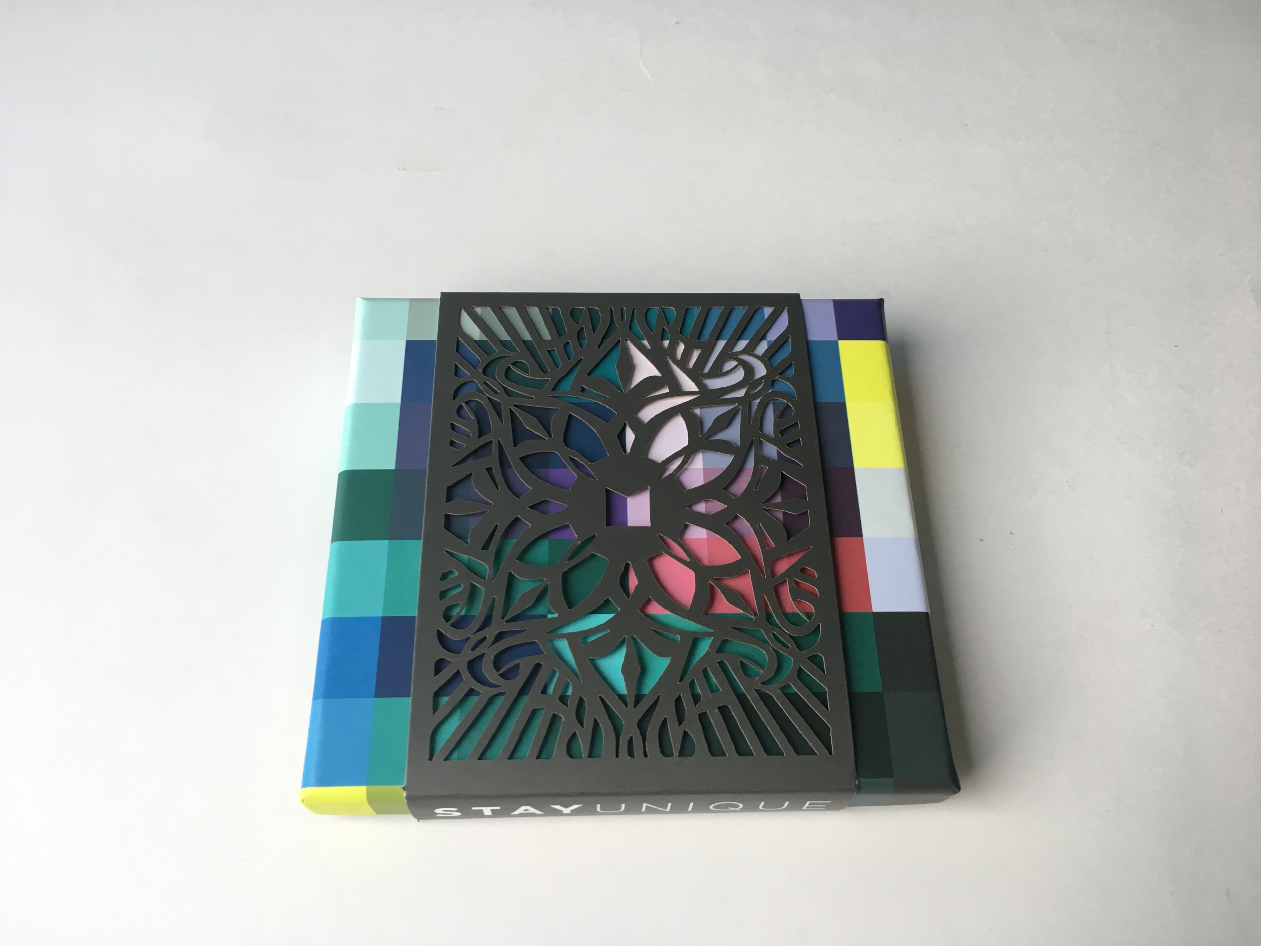 Custom Logo Printed Cardboard Rigid Paper Packaging Packing Gift Card Box